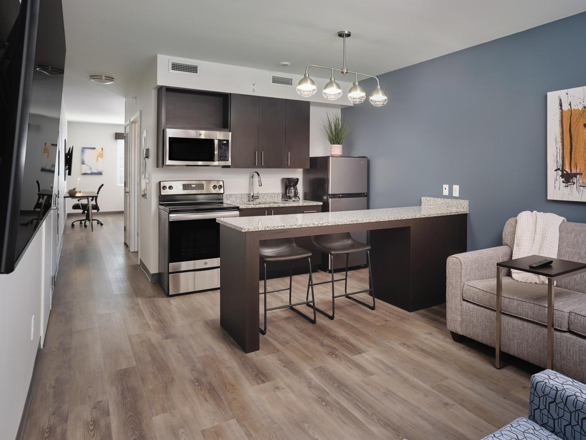 האנטרסוויל Stayapt Suites Charlotte North מראה חיצוני תמונה